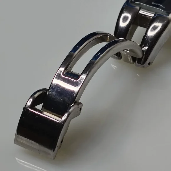 Kimio Black and Silver Quartz Watch - Picture 5 of 9